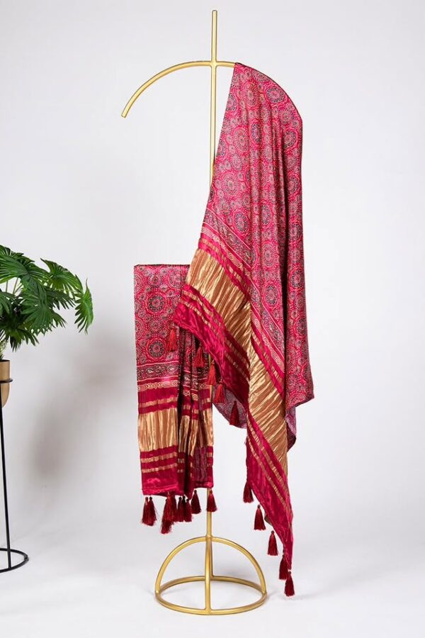 gaji silk dupatta red
