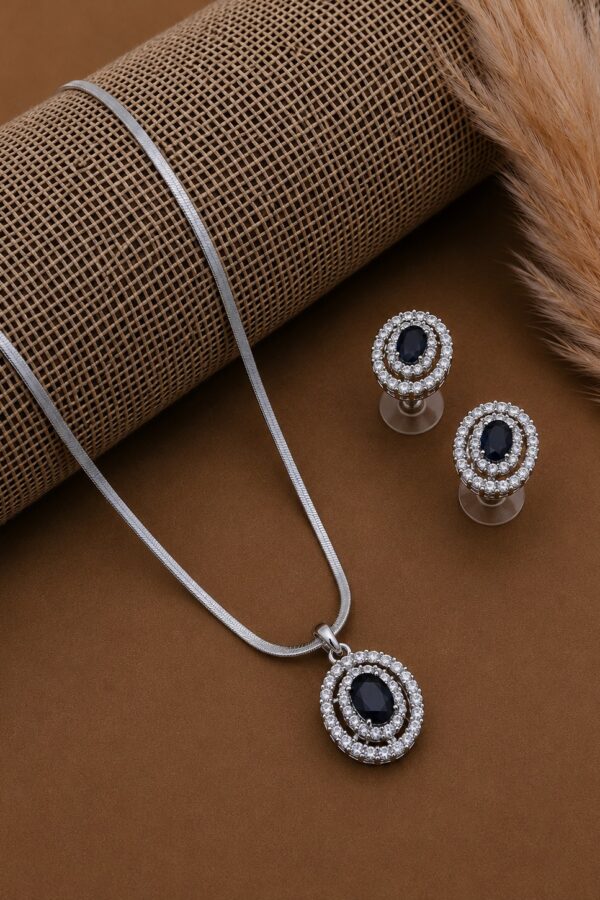 Dark Plum AD Pendant