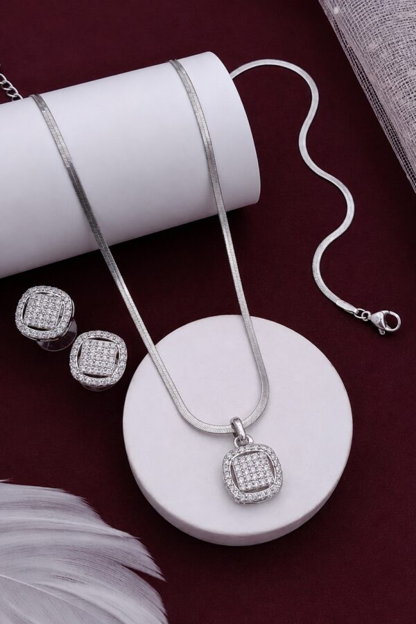 Square Frame AD Pendant Set