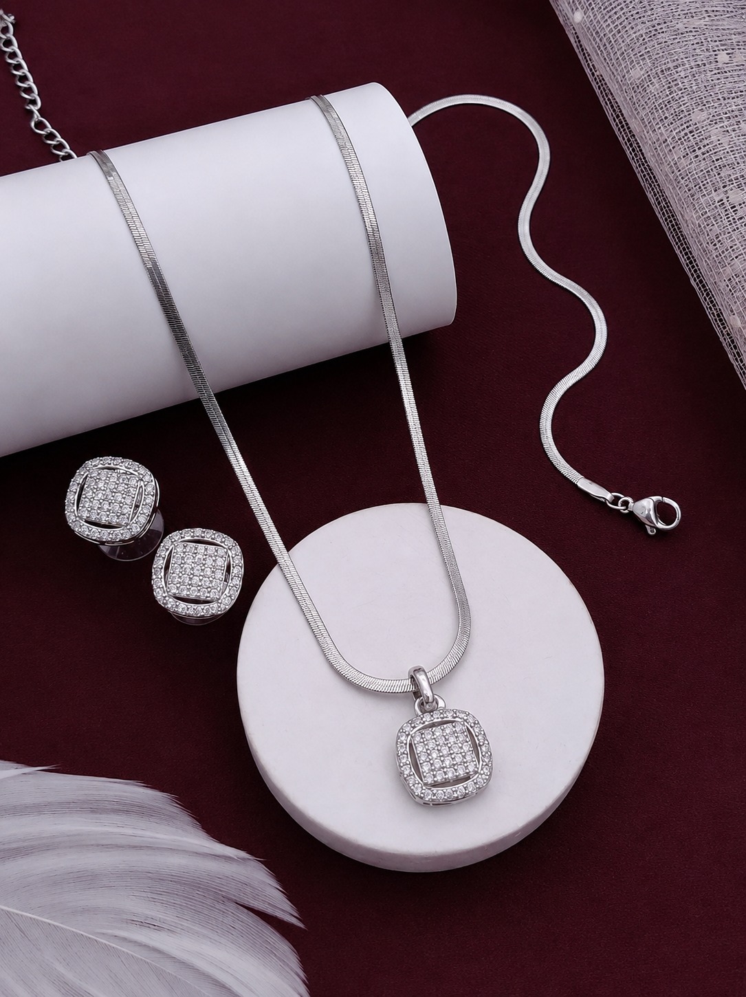 Square Frame AD Pendant Set